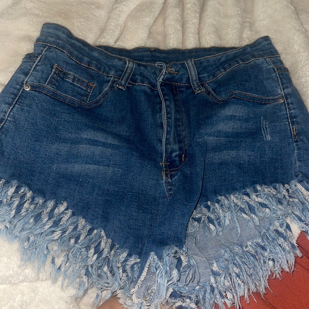 fringe shorts!